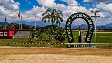 Hinava anuncia un retiro en la primera válida para el 5y6 sabatino Hinava anuncia un retiro en la primera válida para el 5y6 sabatino