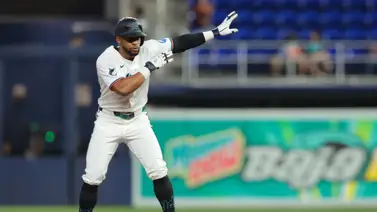 Otto López hace historia: el primer pelotero en llegar a 100 hits en 2026 Otto López hace historia: el primer pelotero en llegar a 100 hits en 2026