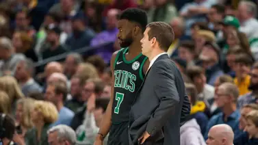 El precio de una estrella: Brad Stevens exige cuatro selecciones de primera ronda El precio de una estrella: Brad Stevens exige cuatro selecciones de primera ronda