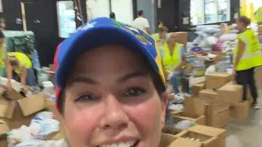 Daniela Kosán entregada en la ayuda a Venezuela desde Miami Daniela Kosán entregada en la ayuda a Venezuela desde Miami