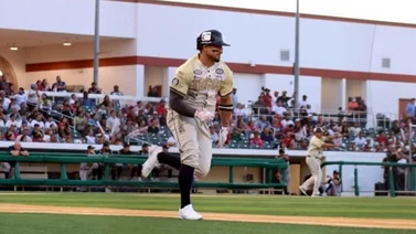 Franklin Barreto con este tablazo pone su sello en la Liga Mexicana de Beisbol