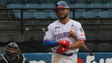 LVBP: ¿Cuáles fueron los números de Yolmer Sánchez con Tiburones?