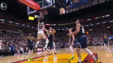 NBA: ¡Insólito! Vea cómo Bam Adebayo desnivela el aro (+Video)