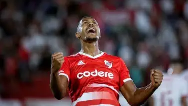 Salomón Rondón sella la victoria del River Plate con este golazo (+Video) Salomón Rondón sella la victoria del River Plate con este golazo (+Video)
