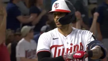 MLB: Así fue el largo batazo que dio Carlos Correa para dejar en el terreno a Milwaukee MLB: Así fue el largo batazo que dio Carlos Correa para dejar en el terreno a Milwaukee