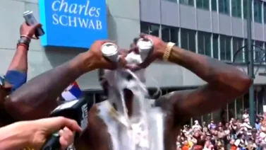 ¡Viral! Kentavious Caldwell-Pope explota las redes con peculiar celebración tras ganar el anillo de la NBA