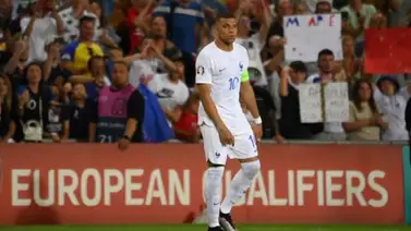 Mbappé aclara su futuro en el Paris Saint Germain para la temporada que viene Mbappé aclara su futuro en el Paris Saint Germain para la temporada que viene