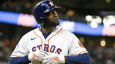Buenas noticias: Yordan Álvarez comenzó sus actividades físicas