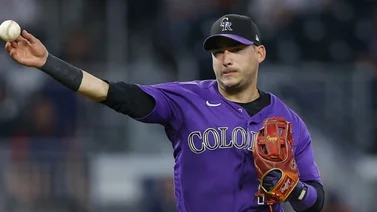 MLB: José Iglesias toma una decisión en su contrato con los Padres
