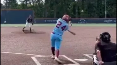 Hijo de Miguel Cabrera impresiona con su poder y contacto hacia la banda contraria (+Video)