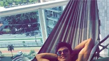 Arthur Mariano llevó su desnudo a los Juegos Olímpicos (+Fotos ) Arthur Mariano llevó su desnudo a los Juegos Olímpicos (+Fotos )