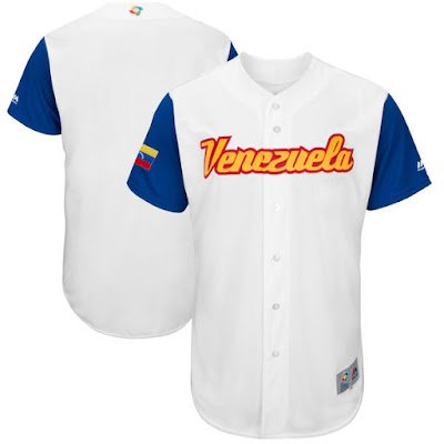 México presenta su uniforme para el Clásico Mundial de Beisbol