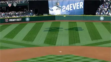 Marineros le hizo una estatua a Ken Griffey Jr.