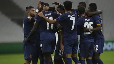 El Porto pone un pie en los octavos de Champions El Porto pone un pie en los octavos de Champions