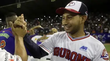 Ozzie Guillén a Tiburones: Yo estoy dispuesto a ayudarlos Ozzie Guillén a Tiburones: Yo estoy dispuesto a ayudarlos