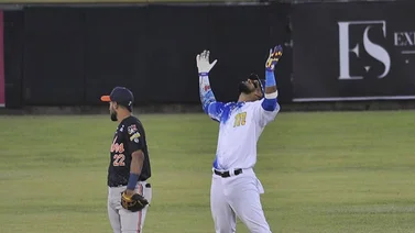 Danry Vásquez vale su peso en oro y deja en alto a Tiburones con Magallanes