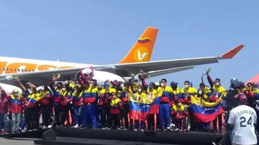 Fotos y videos del recibimiento de los atletas paralímpicos venezolanos