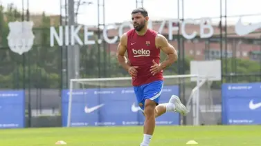 Agüero y Dembélé empiezan a entrenar con el grupo Agüero y Dembélé empiezan a entrenar con el grupo