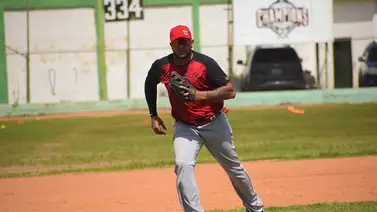 El rey del pitcheo cardenal Raúl Rivero se sumó a su nido El rey del pitcheo cardenal Raúl Rivero se sumó a su nido