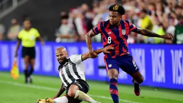 Autogol salva a Estados Unidos en su lucha por la punta Autogol salva a Estados Unidos en su lucha por la punta