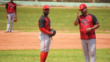 Jecksson Flores se sumó a la poderosa toletería de Cardenales