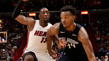 Butler y Adebayo pintan Florida de Heat en el primer derby