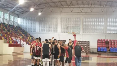 Néstor Salazar inicia un nuevo ciclo en el baloncesto venezolano