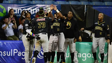 Caracas juega bonita pelota y deja sin chance a La Guaira (+Video)