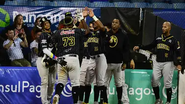 Caracas juega bonita pelota y deja sin chance a La Guaira (+Video) Caracas juega bonita pelota y deja sin chance a La Guaira (+Video)