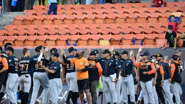 Águilas toman vuelo y barren a los Leones en el Universitario (+Fotos)