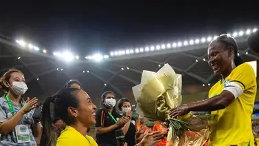 Deyna Castellanos: Es un honor poder compartir cancha con Marta Deyna Castellanos: Es un honor poder compartir cancha con Marta