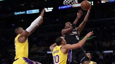 Lakers vs Kings: Recital de LeBron y Monk salvan a Los Angeles