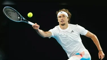Zverev cumple sin problemas para avanzar a tercera ronda