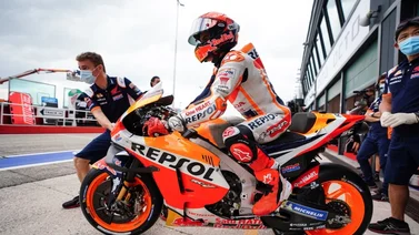Marc Márquez vuelve a montarse en una Moto GP
