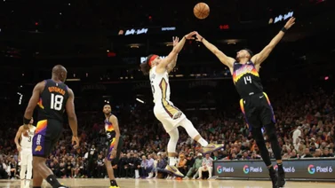 Suns vs Pelicans: Mikal Bridges pone orden y Phoenix está a un juego de pasar de ronda