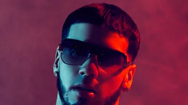 ¡Dios tremendo susto! En pleno concierto Anuel AA sufrió un gran percance