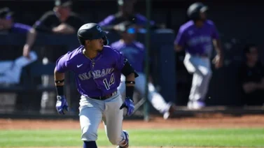 MLB: Ezequiel Tovar pegó el cuarto cuadrangular de la campaña (+VIDEO)