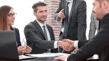 ¡Atención empresario! Esto es lo que debes hacer para ganarte la confianza del cliente potencial