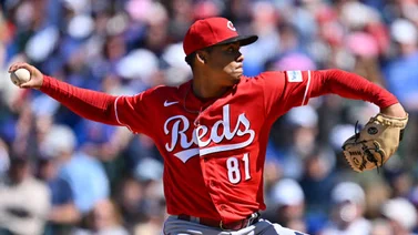 MLB: Eduardo Salazar logra un relevo inmaculado, pero no evita revés de Cincinnati
