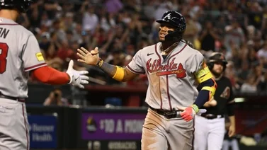 MLB: ¡Le dio en la cara! Vea el cuadrangular de 464 pies de Ronald Acuña Jr. (+Video)