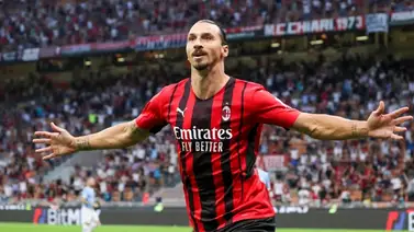 Así fue el momento en el que Zlatan Ibrahimovic anuncia su retiro (+VIDEO) Así fue el momento en el que Zlatan Ibrahimovic anuncia su retiro (+VIDEO)
