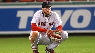 MLB: ¡Un verdugo de los jardines! Así le robaron un jonrón a Francisco Mejía (+Video)