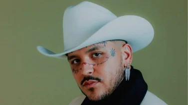 Así es el rollo: Christian Nodal, Karina, Shakira y Piqué y Lupita Ferrer