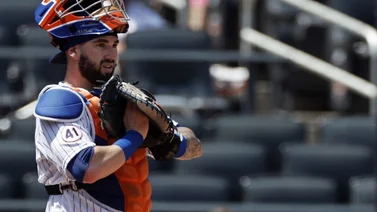 MLB: Tomás Nido es puesto en asignación por Omar Narváez en los Mets de New York