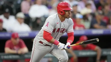 MLB: Eduardo Escobar con los Angelinos parece encontrar el cielo