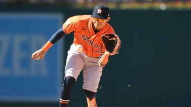 MLB: El hondureño Mauricio Dubón se luce a la defensiva cubriendo varias posiciones en los Astros
