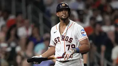 MLB: ¿Está loco? No creerás lo que hace el cubano José Abreu con sus bates antes de cada juego MLB: ¿Está loco? No creerás lo que hace el cubano José Abreu con sus bates antes de cada juego