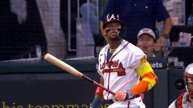MLB: ¡Abuso de poder! Ronald Acuña Jr. la desaparece por partida doble (+videos)