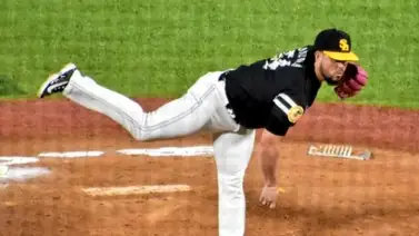 El mexicano Roberto Osuna está imparable en la Liga Japonesa de Beisbol Profesional El mexicano Roberto Osuna está imparable en la Liga Japonesa de Beisbol Profesional