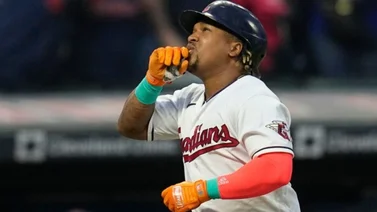 MLB: ¡Aún no ha caído! José Ramírez sorprendió a todos con enorme grand slam (+Video)